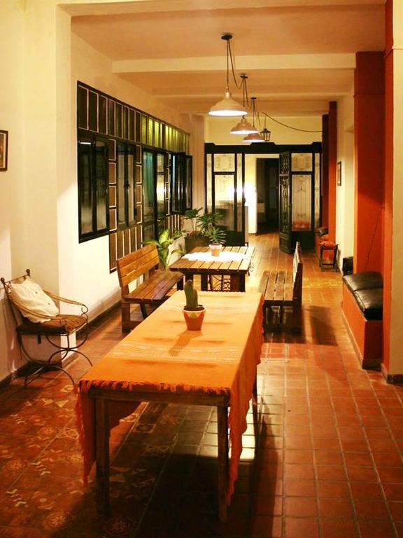 Gute Nacht Hostel La Rioja Exterior photo